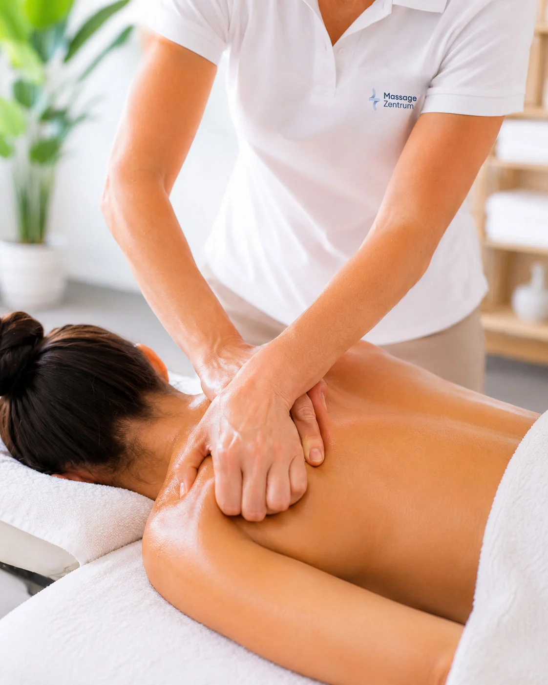 Sport-Massage für aktive und körperlich arbeitende Menschen in Biel